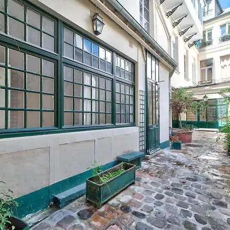 A Saint Germain パリ